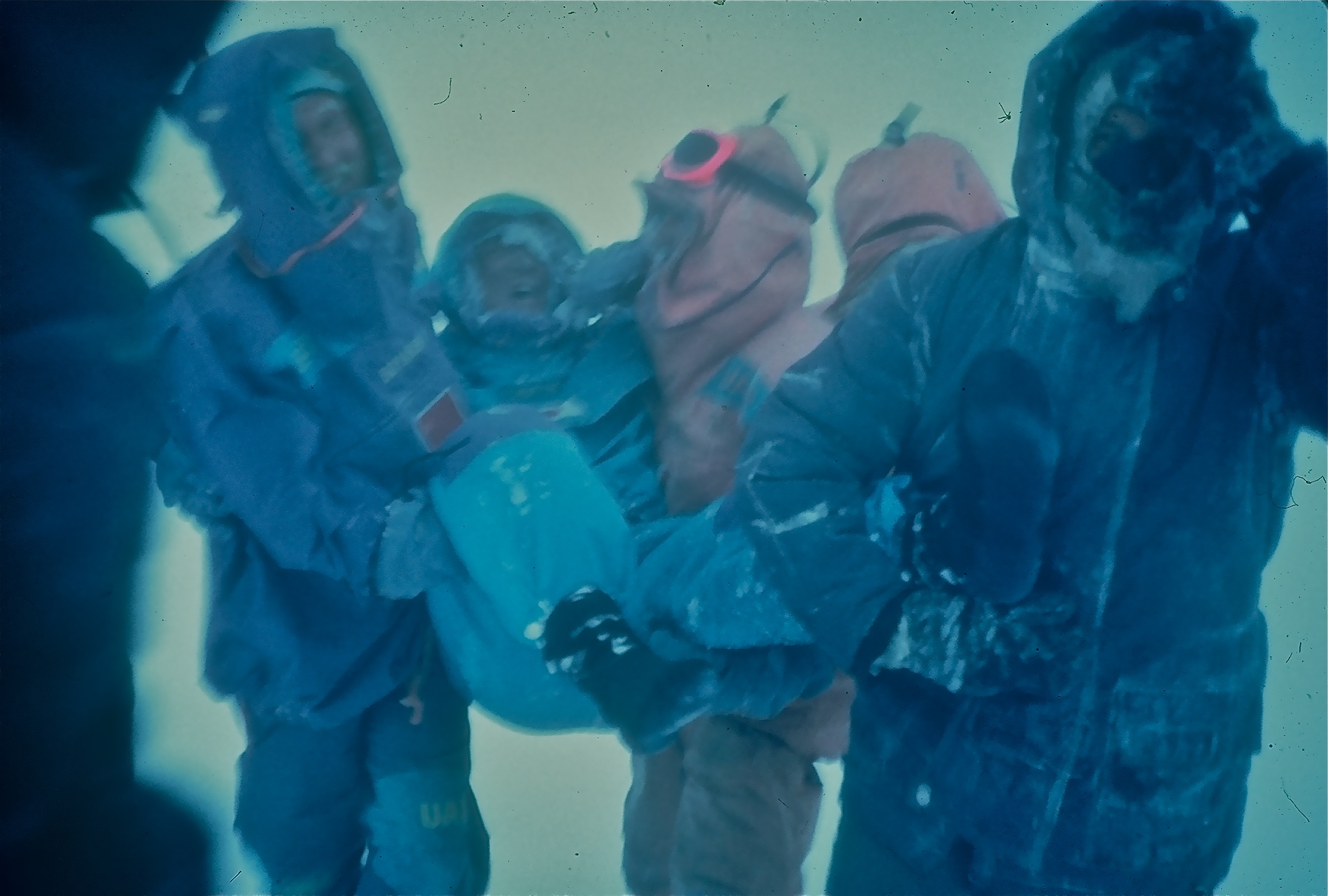 The day before the goal, they lost the sight of a tent because of the ground blizzard. 13 hours later, they were rescued.